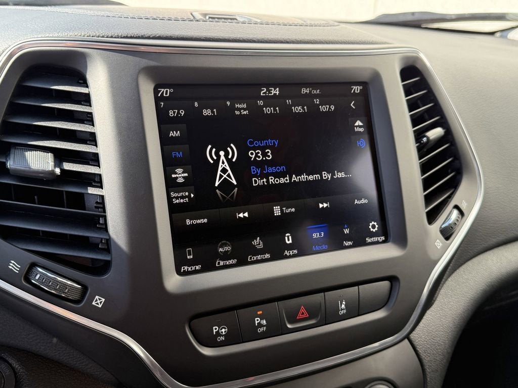 2023 Jeep Cherokee Altitude Lux