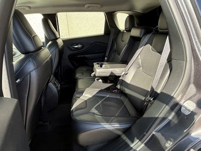 2023 Jeep Cherokee Altitude Lux