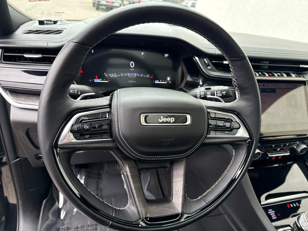 2022 Jeep Grand Cherokee Overland