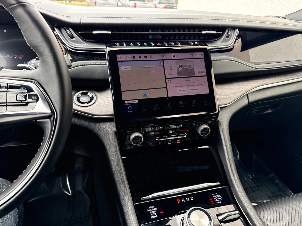 2022 Jeep Grand Cherokee Overland