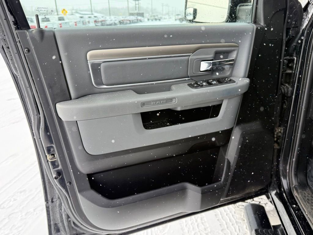 2020 RAM 1500 Classic Warlock