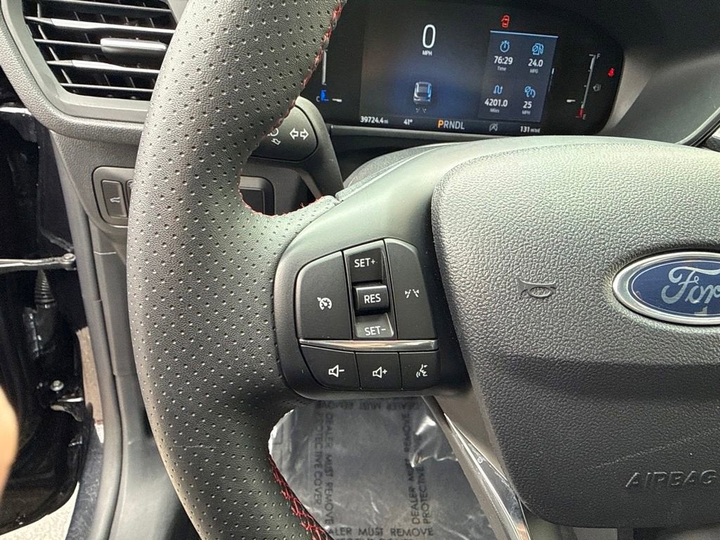 2025 Ford Escape ST-Line Select