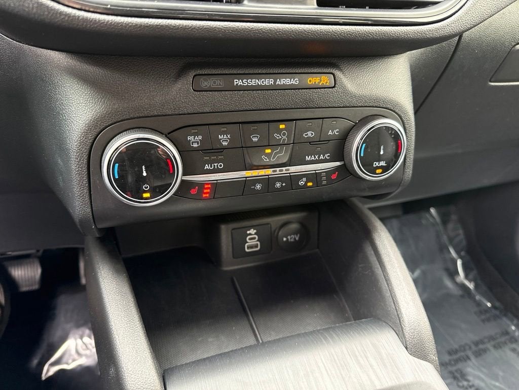 2025 Ford Escape ST-Line Select
