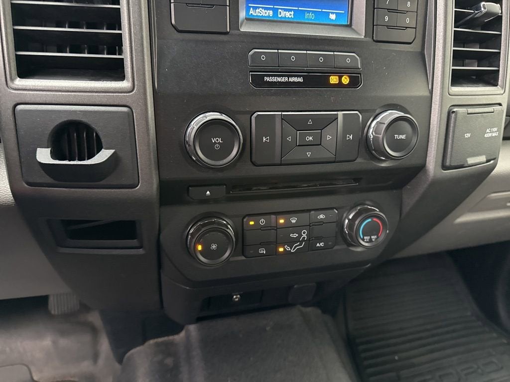 2017 Ford Super Duty F-250 SRW XLT