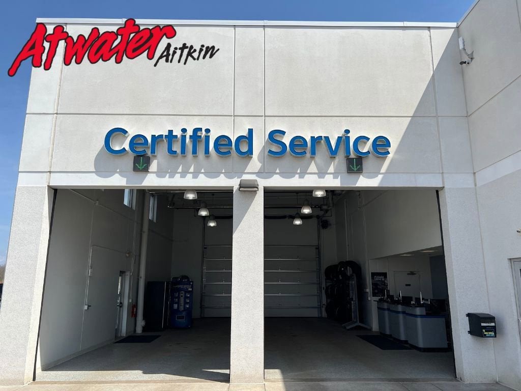 2017 Chevrolet Express Passenger 2500 LS