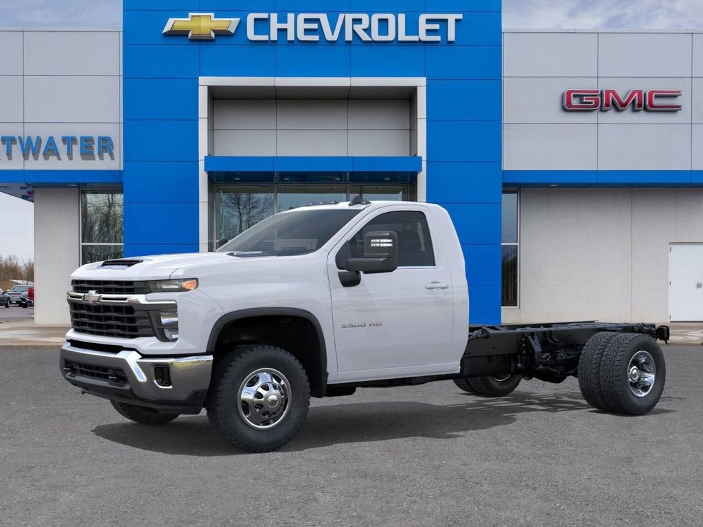 2026 Chevrolet Silverado 3500 HD Chassis Cab LT