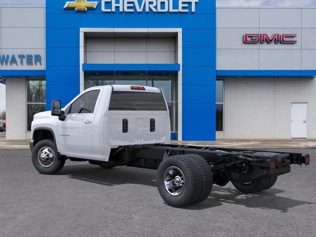 2026 Chevrolet Silverado 3500 HD Chassis Cab LT