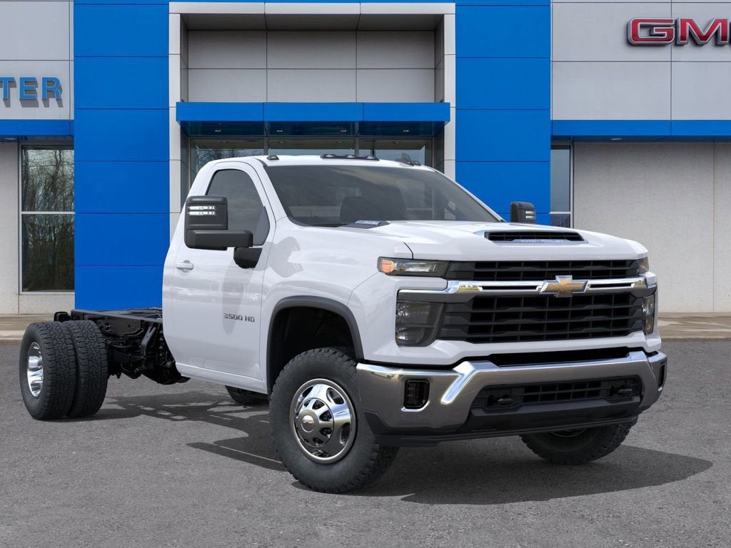 2026 Chevrolet Silverado 3500 HD Chassis Cab LT