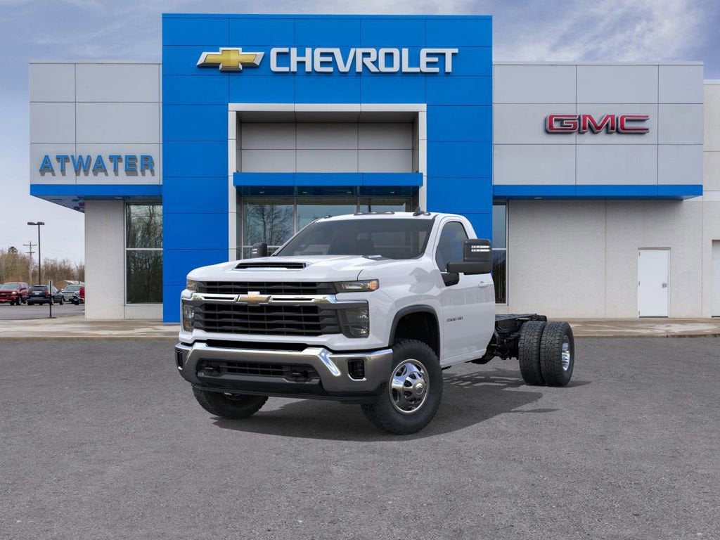 2026 Chevrolet Silverado 3500 HD Chassis Cab LT