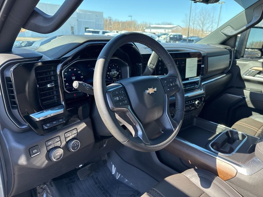 2024 Chevrolet Silverado 3500 HD High Country