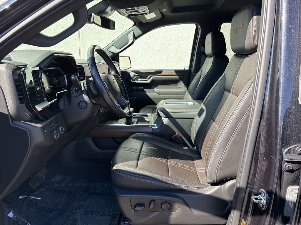 2022 Chevrolet Silverado 1500 High Country