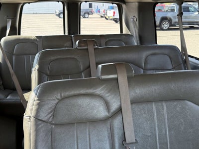 2019 GMC Savana Passenger 3500 LS