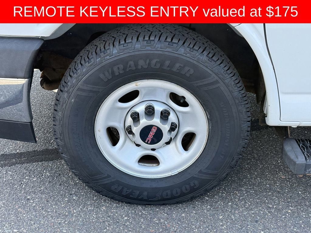 2019 GMC Savana Passenger 3500 LS