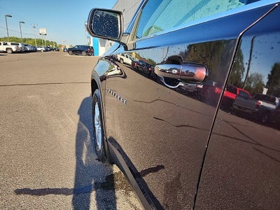 2021 Chevrolet Traverse LT Cloth