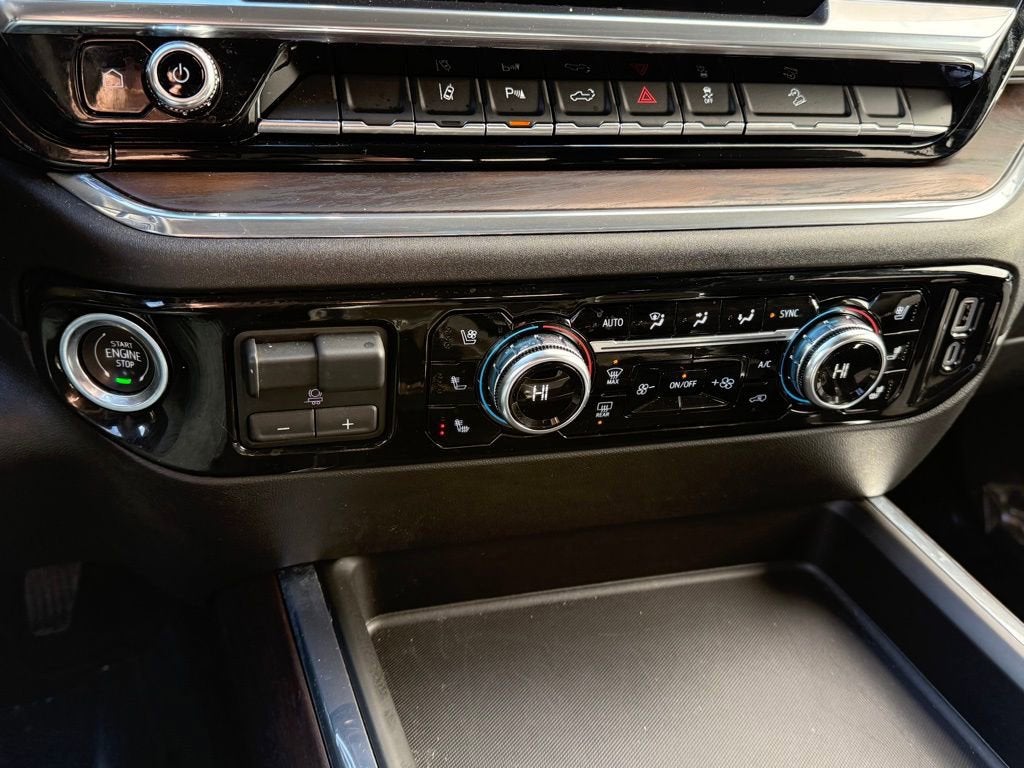 2024 GMC Sierra 3500 HD SLT