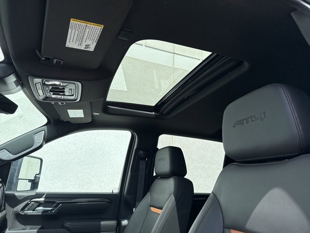 2025 GMC Sierra 3500 HD AT4
