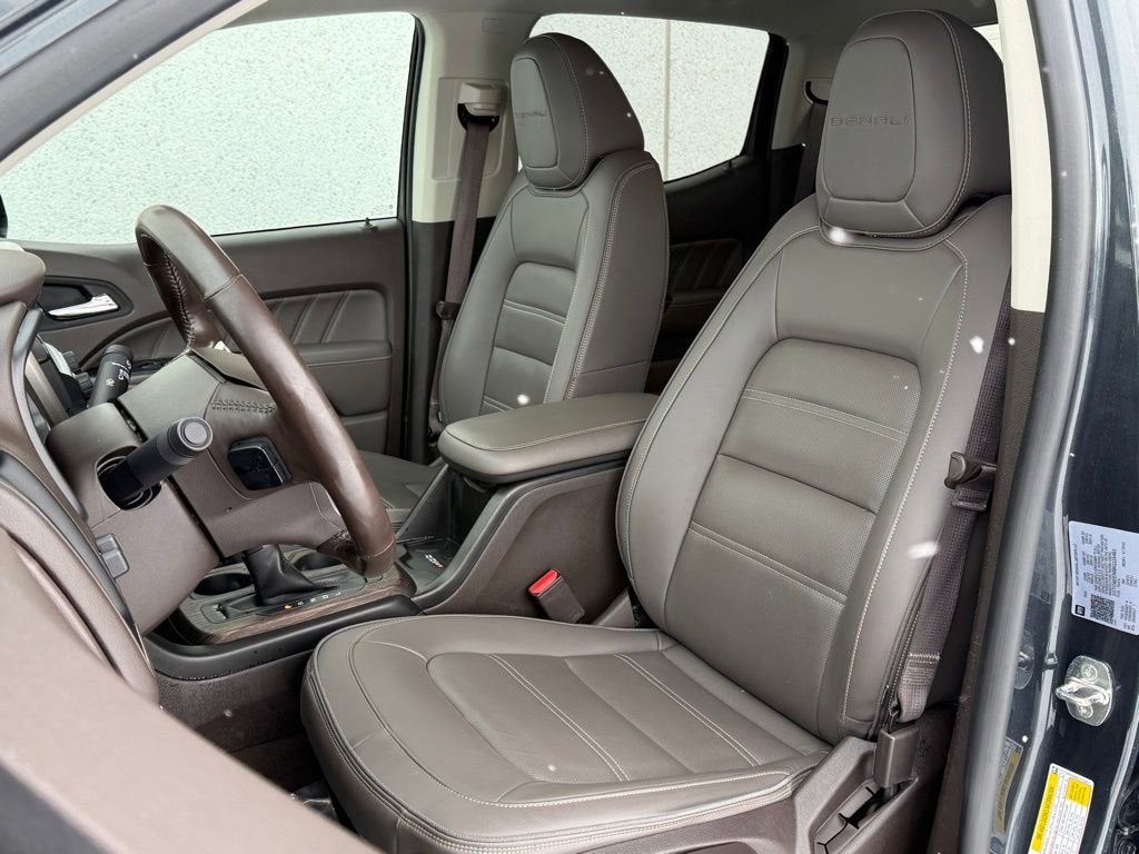 2022 GMC Canyon Denali