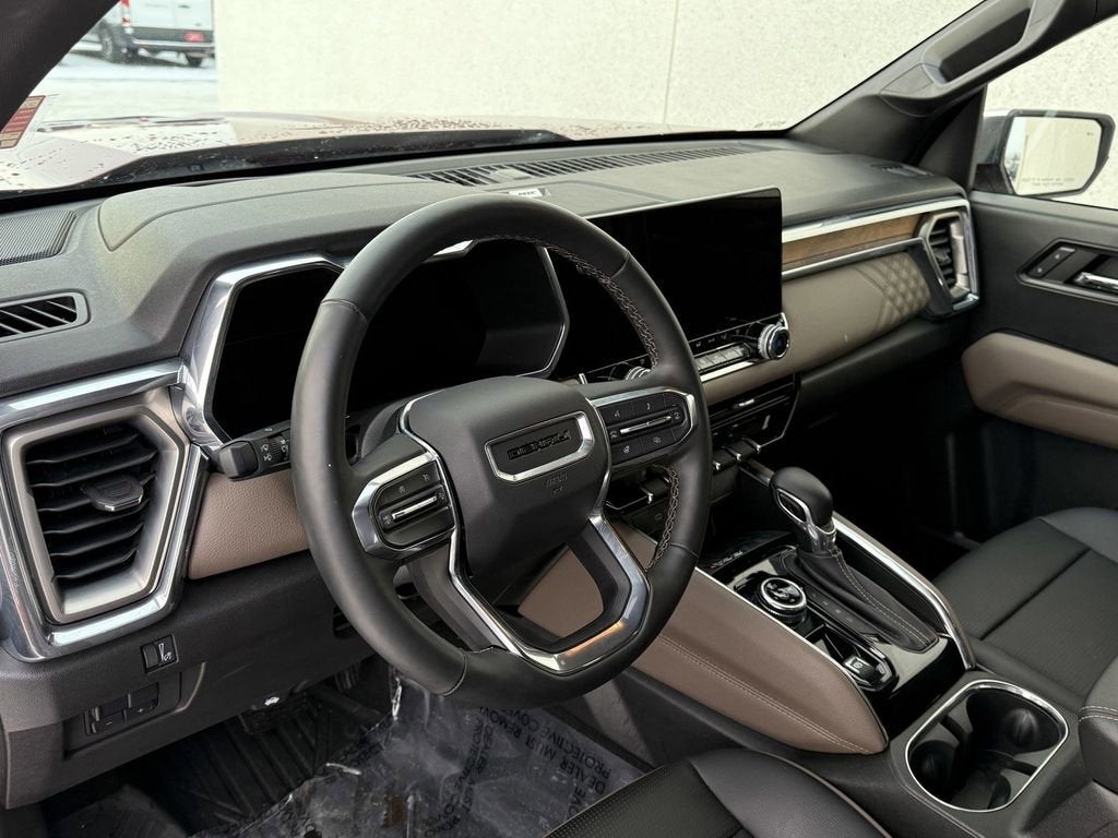 2024 GMC Canyon Denali