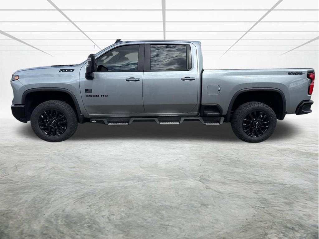 Used 2025 Chevrolet Silverado 3500HD LT with VIN 2GC4KTE7XS1144021 for sale in Aitkin, Minnesota