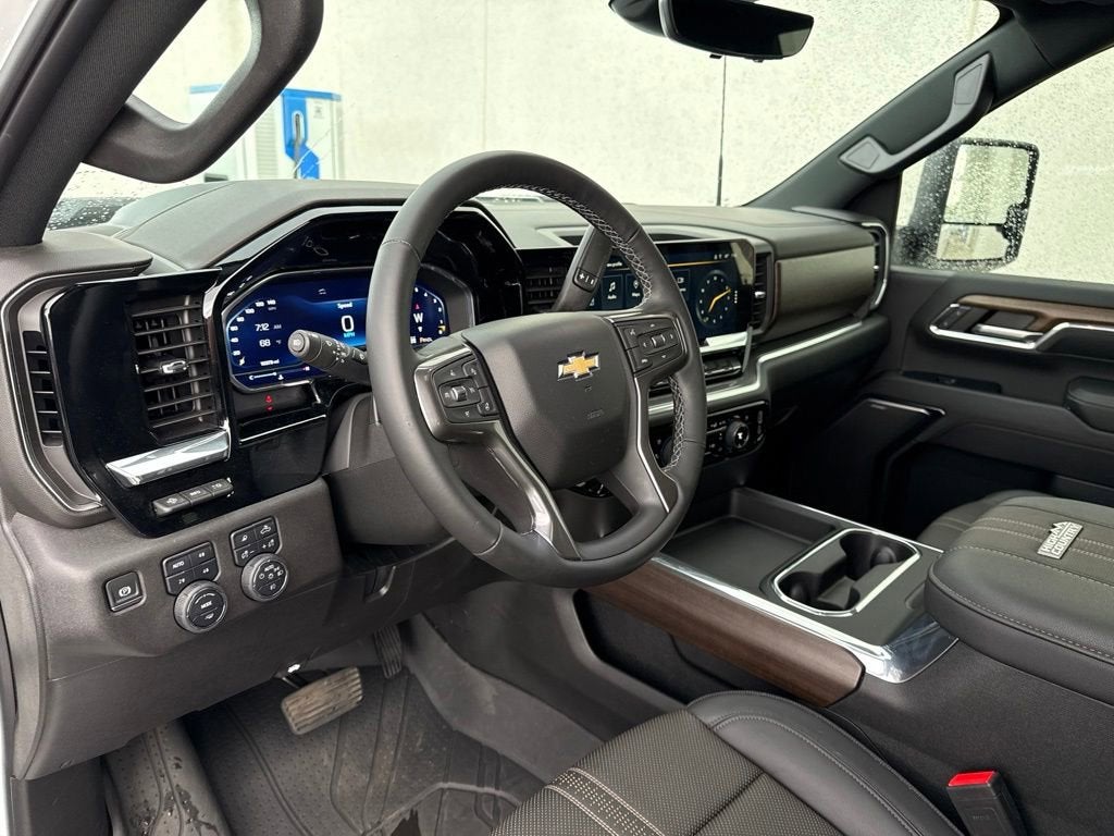 2024 Chevrolet Silverado 3500 HD High Country