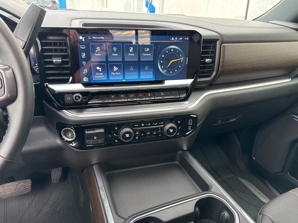 2024 Chevrolet Silverado 3500 HD High Country