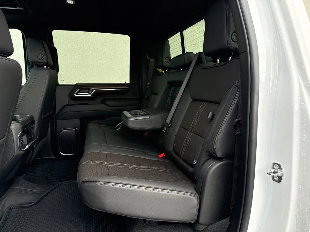 2024 Chevrolet Silverado 3500 HD High Country