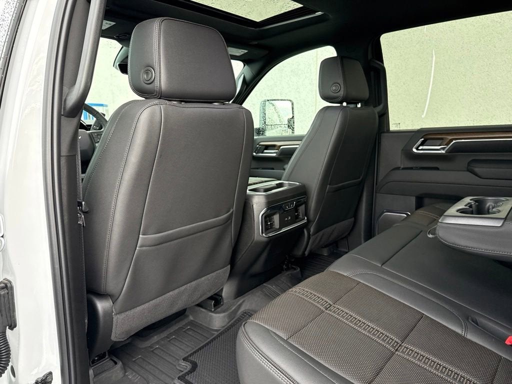 2024 Chevrolet Silverado 3500 HD High Country