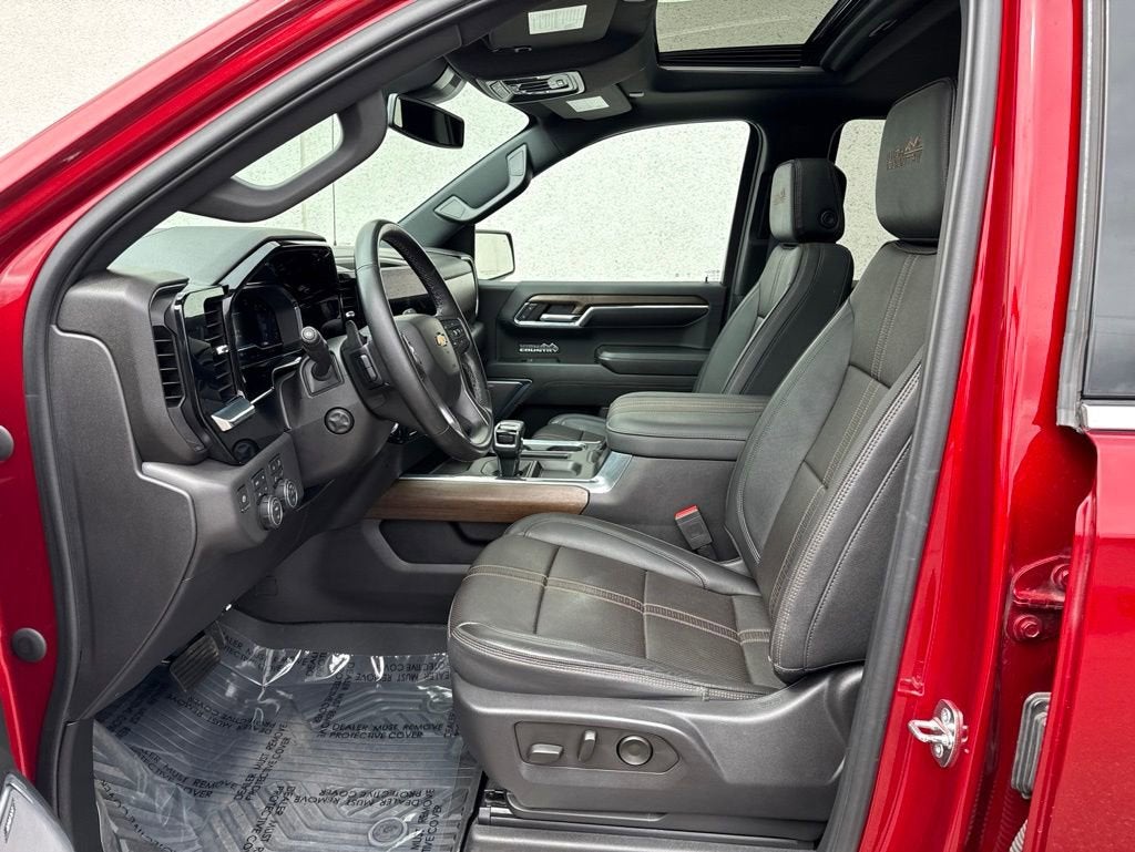 2023 Chevrolet Silverado 1500 High Country