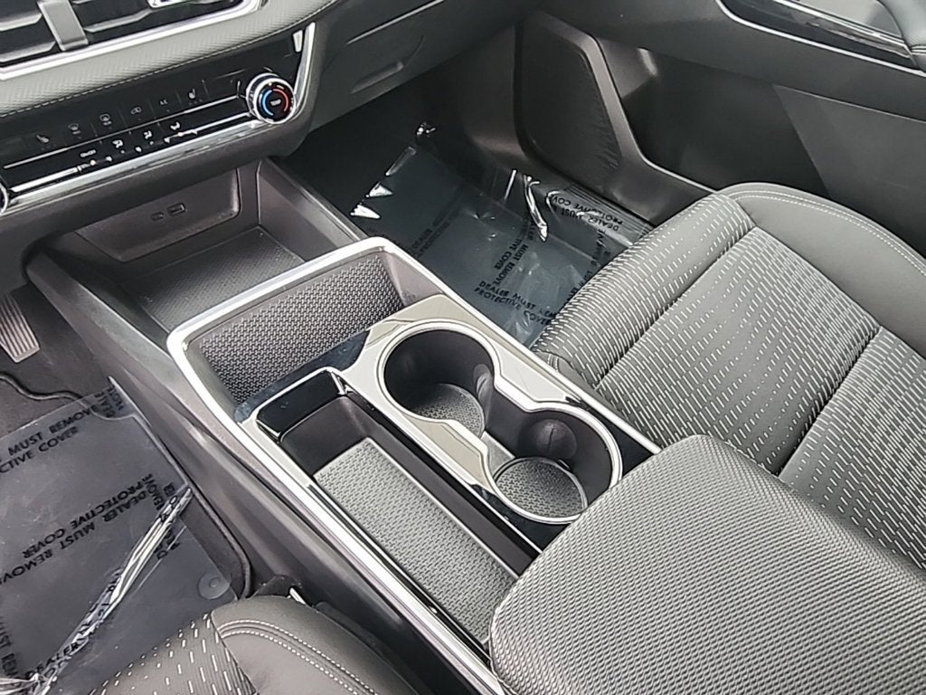 2025 Chevrolet Equinox LT - Photo 19