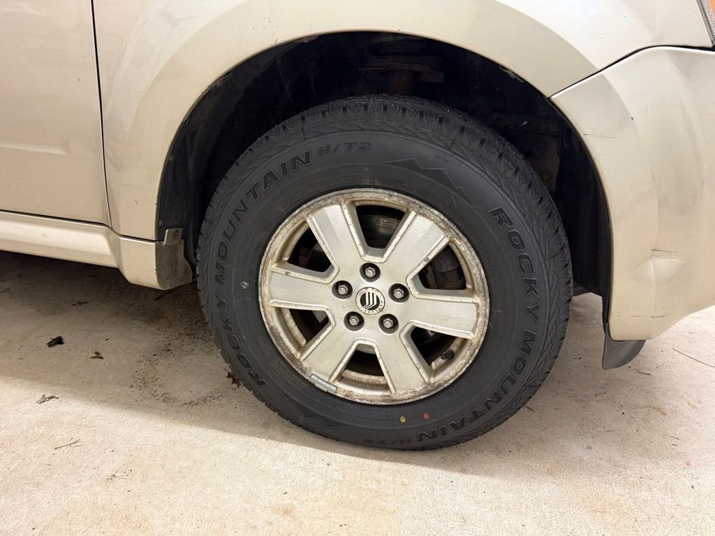 2010 Mercury Mariner BASE