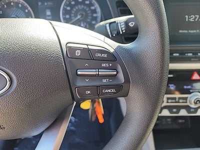 2020 Hyundai Elantra SE