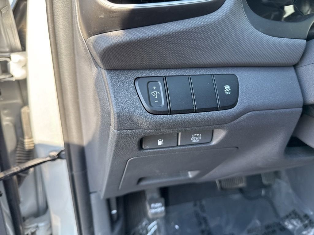 2018 Hyundai Ioniq Hybrid Blue