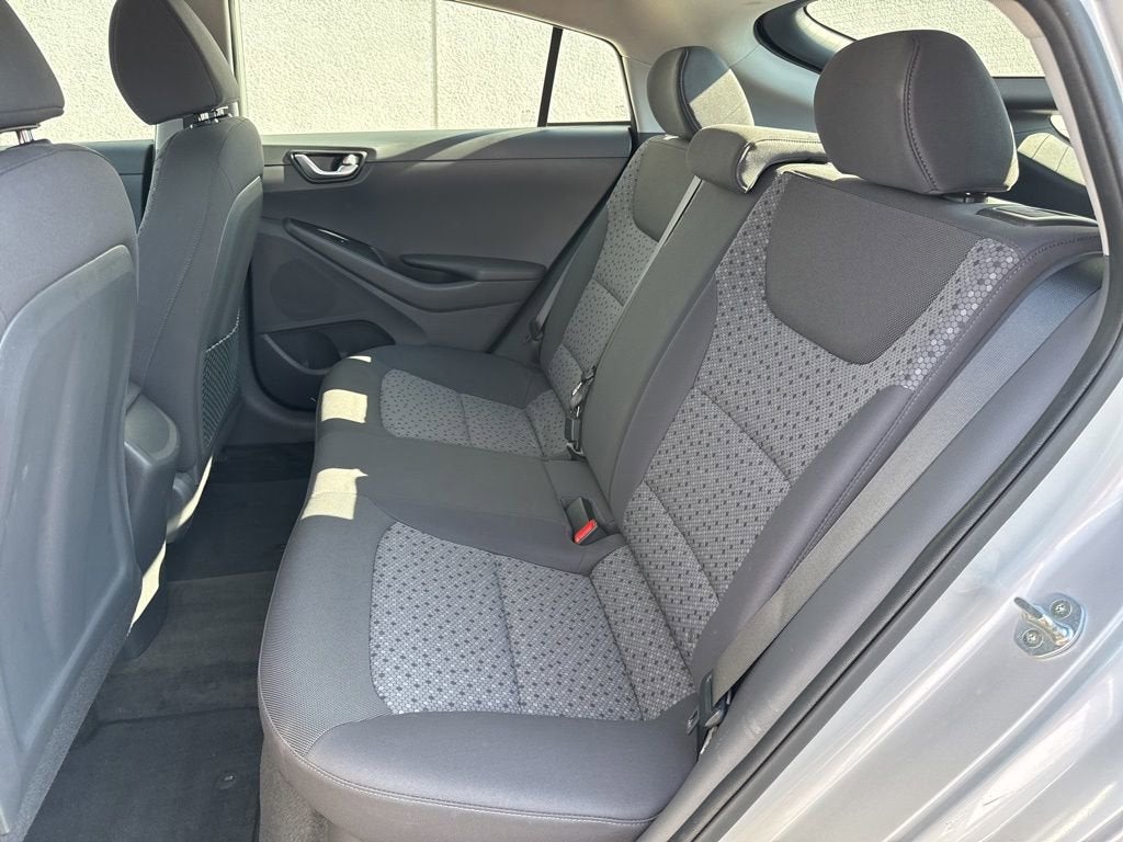 2018 Hyundai Ioniq Hybrid Blue