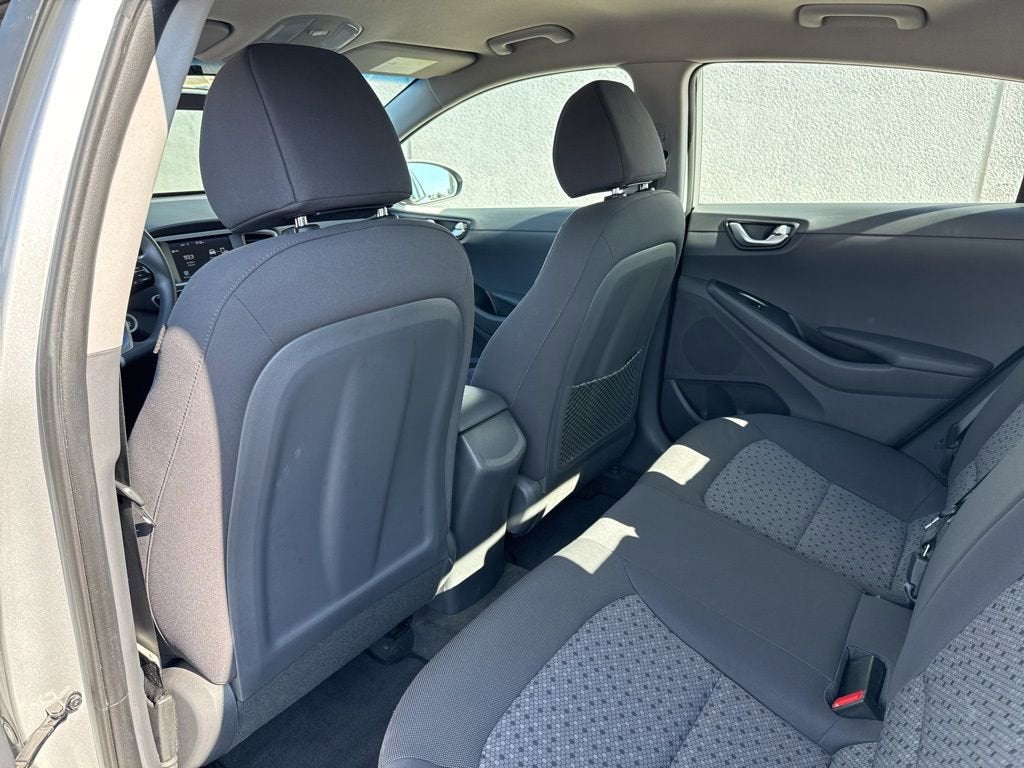 2018 Hyundai Ioniq Hybrid Blue